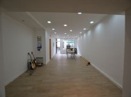 Bureau, local Meulan