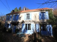 Maison Levis Saint Nom